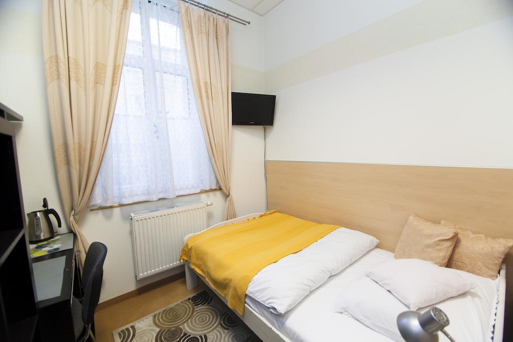Hostel Akacja Gościnne *